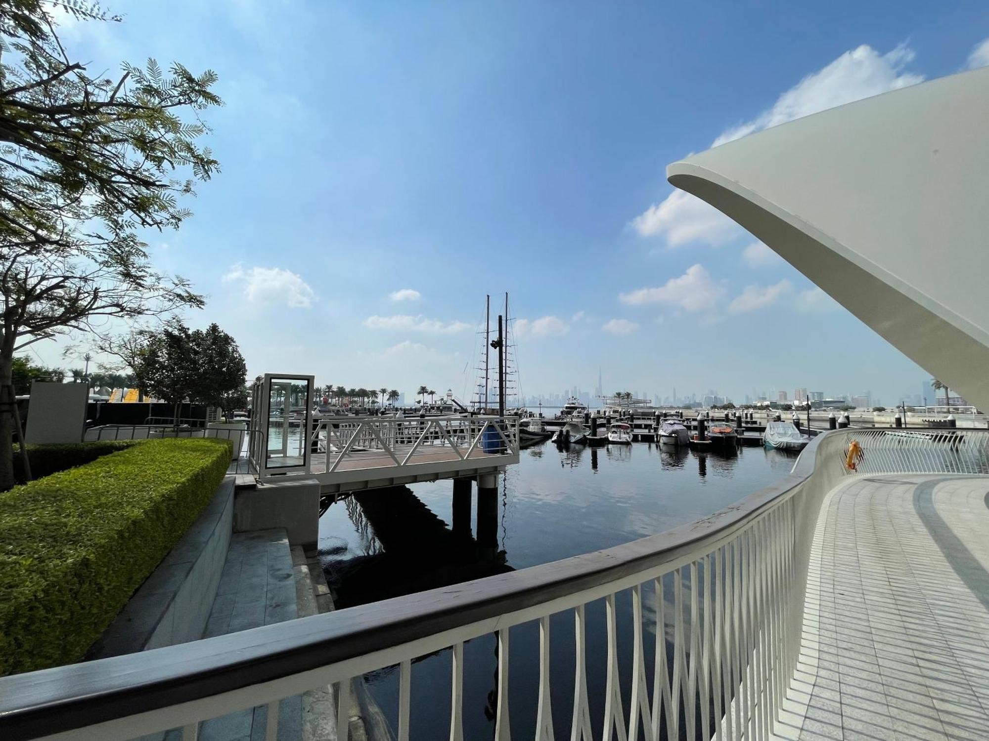 Ashri Hh, Luxurious Apt In Creek Dubai